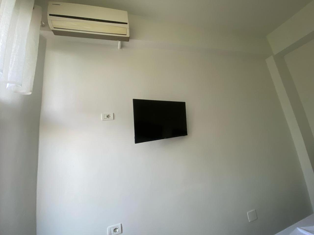Guesthouse Seli Berat Exterior foto